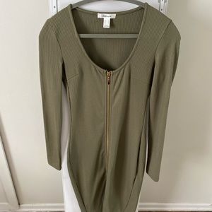 Midi Green ribbed dress Small Zips down front